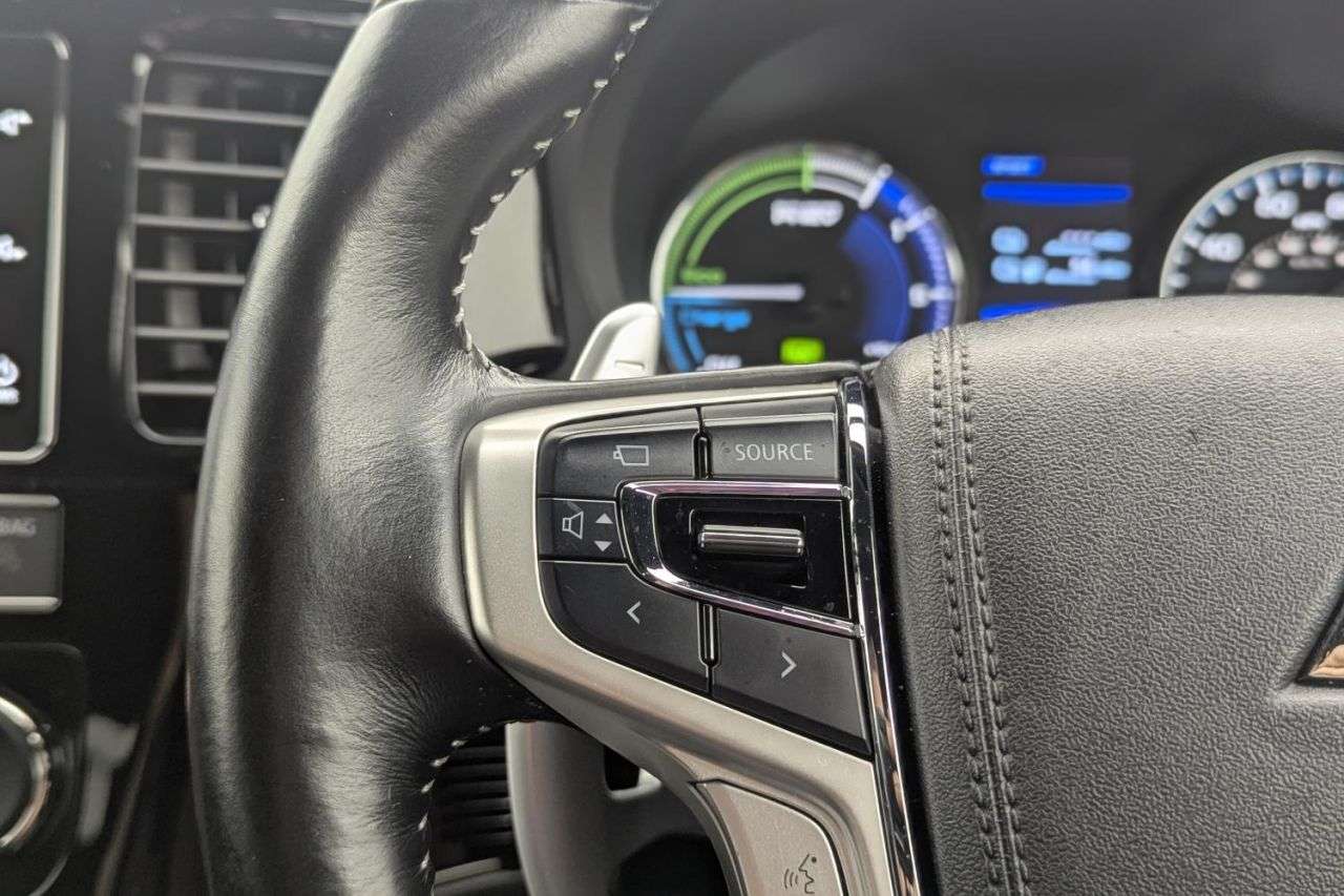 2020 MITSUBISHI OUTLANDER 2020 MITSUBISHI OUTLANDER