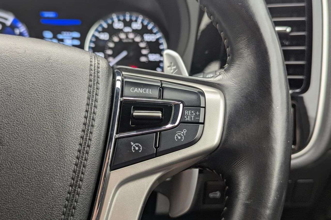 2020 MITSUBISHI OUTLANDER 2020 MITSUBISHI OUTLANDER