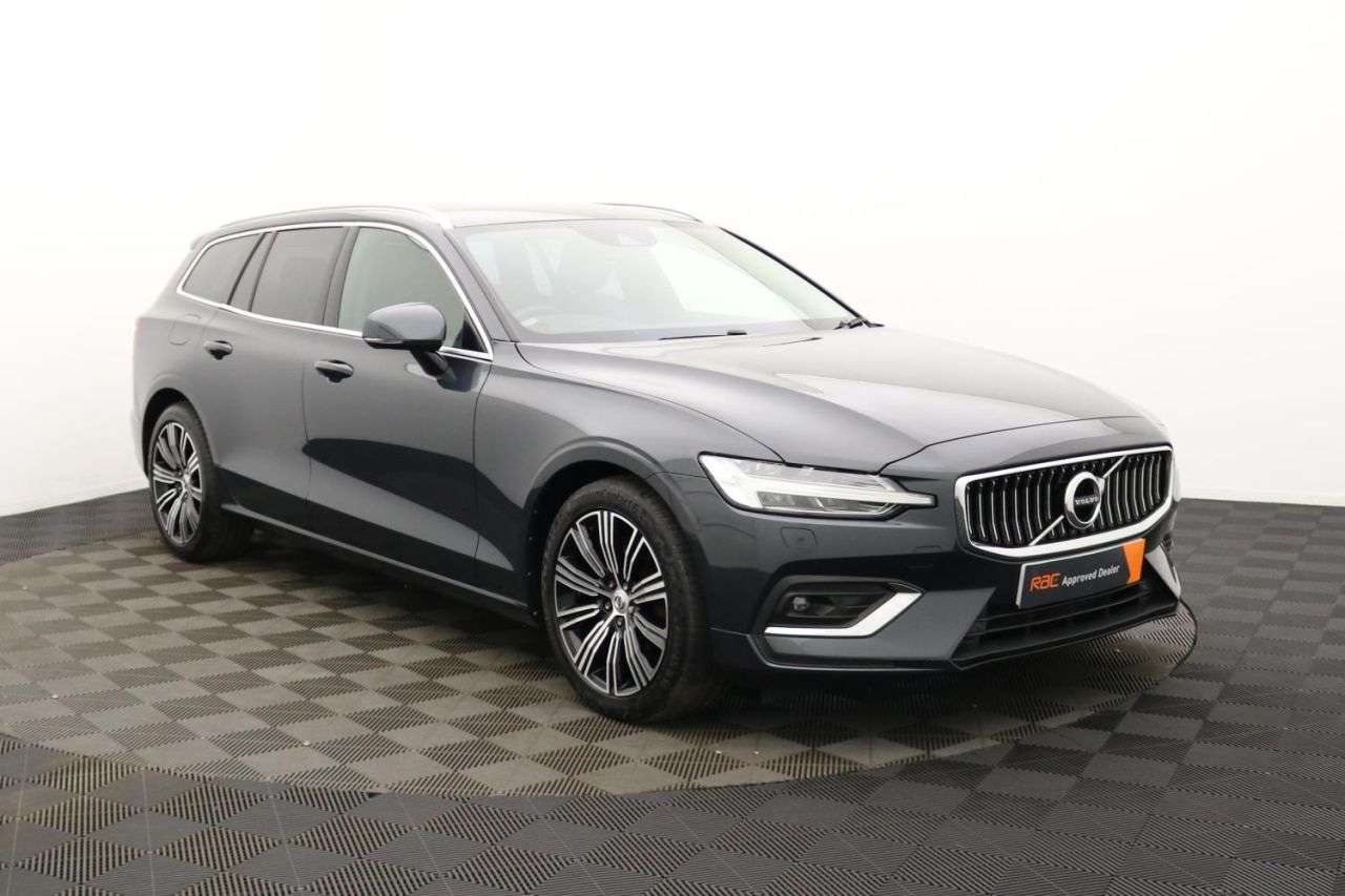 2018 VOLVO V60 2018 VOLVO V60