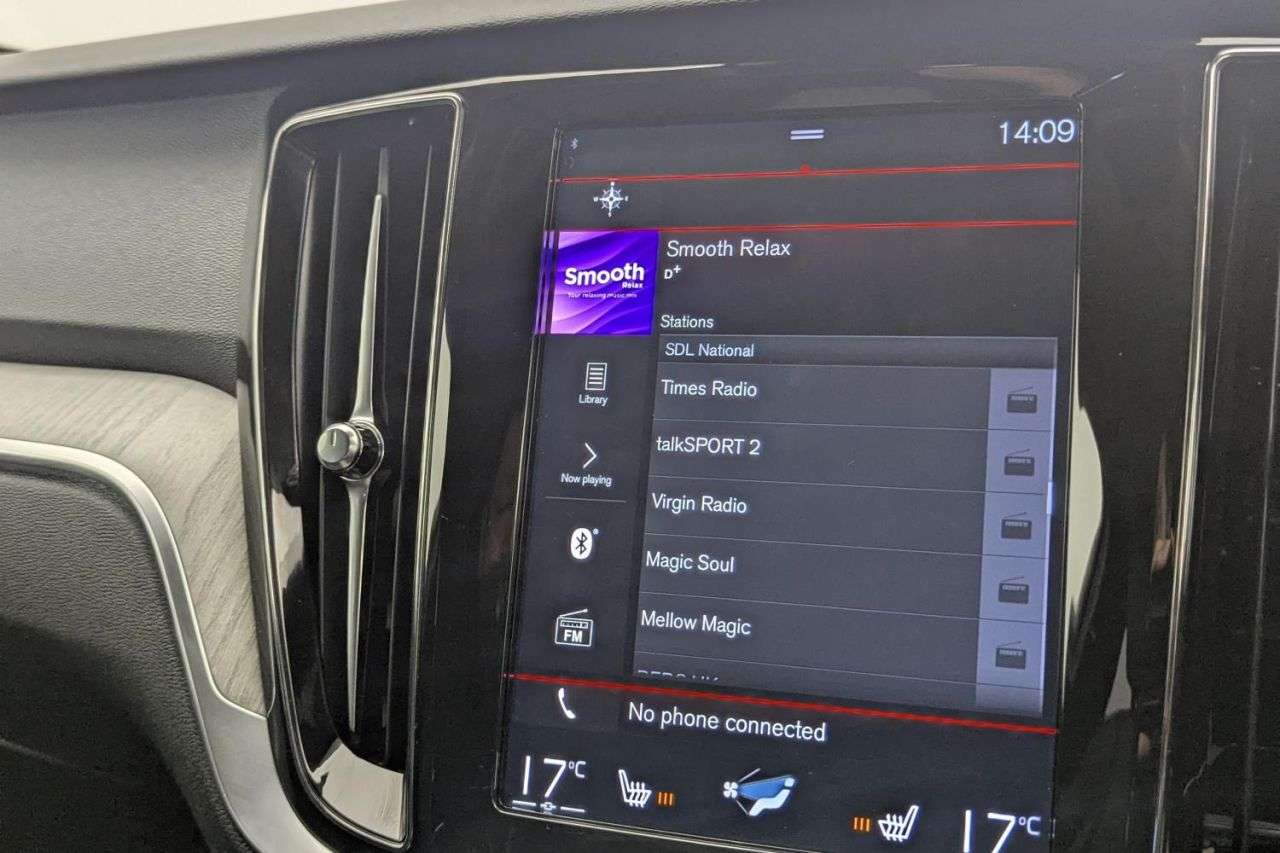 2018 VOLVO V60 2018 VOLVO V60