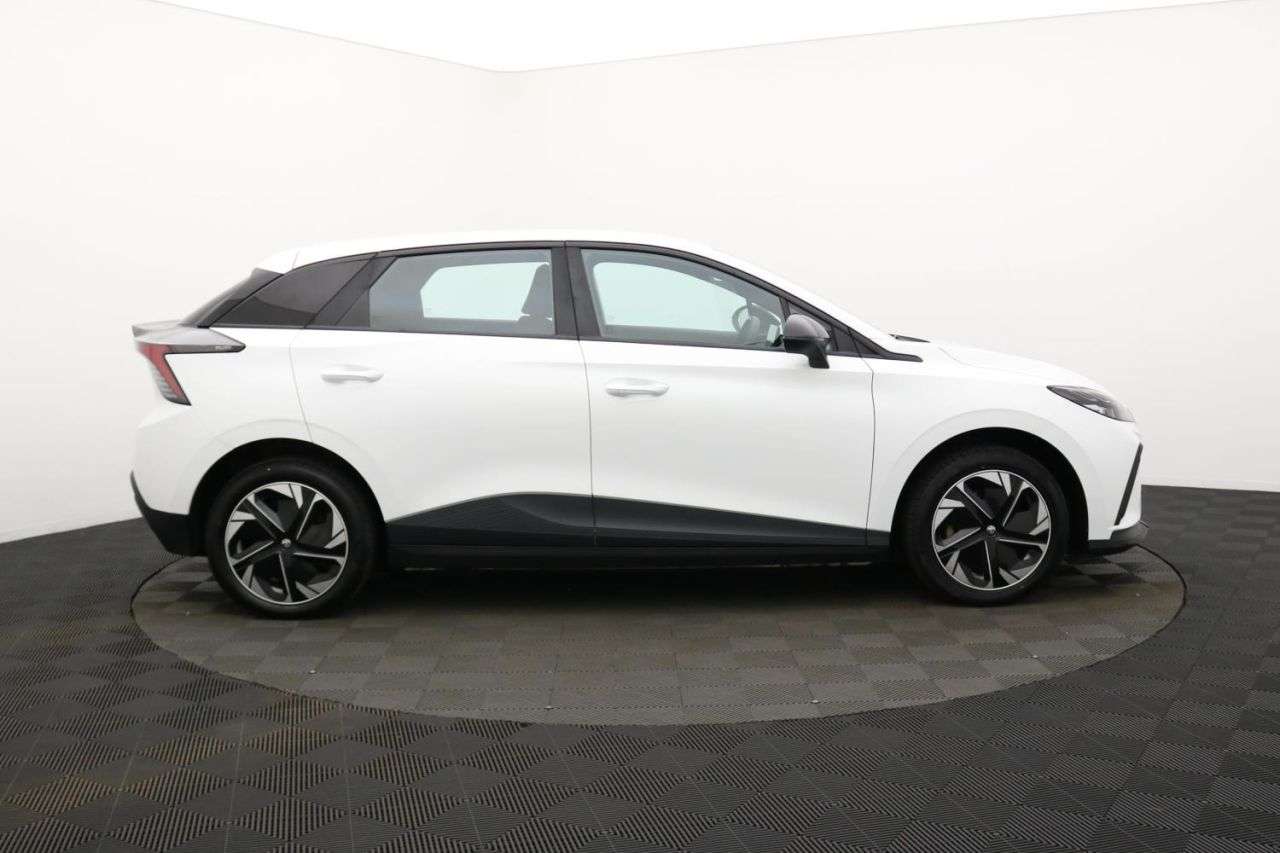 A 2023 MG MG4 51kWh SE Hatchback 5dr Electric Auto (170 ps) Award Winning 5 Star Dealersh A 2023 MG MG4 51kWh SE Hatchback 5dr Electric Auto (170 ps) Award Winning 5 Star Dealersh