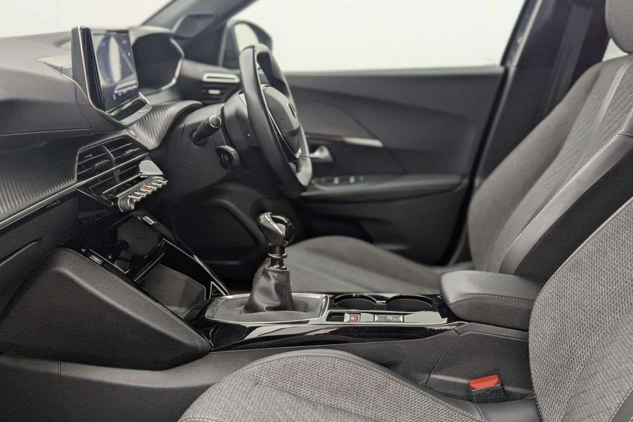 2023 PEUGEOT 2008 2023 PEUGEOT 2008