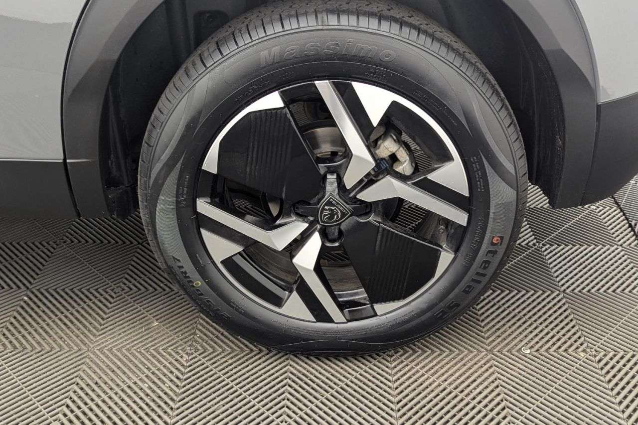2023 PEUGEOT 2008 2023 PEUGEOT 2008