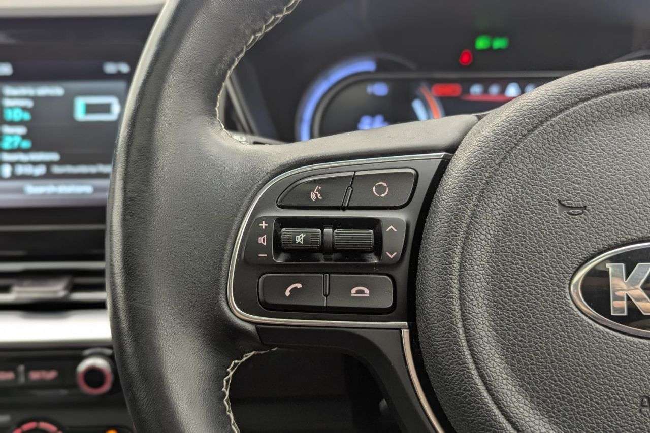 2021 KIA NIRO 2021 KIA NIRO