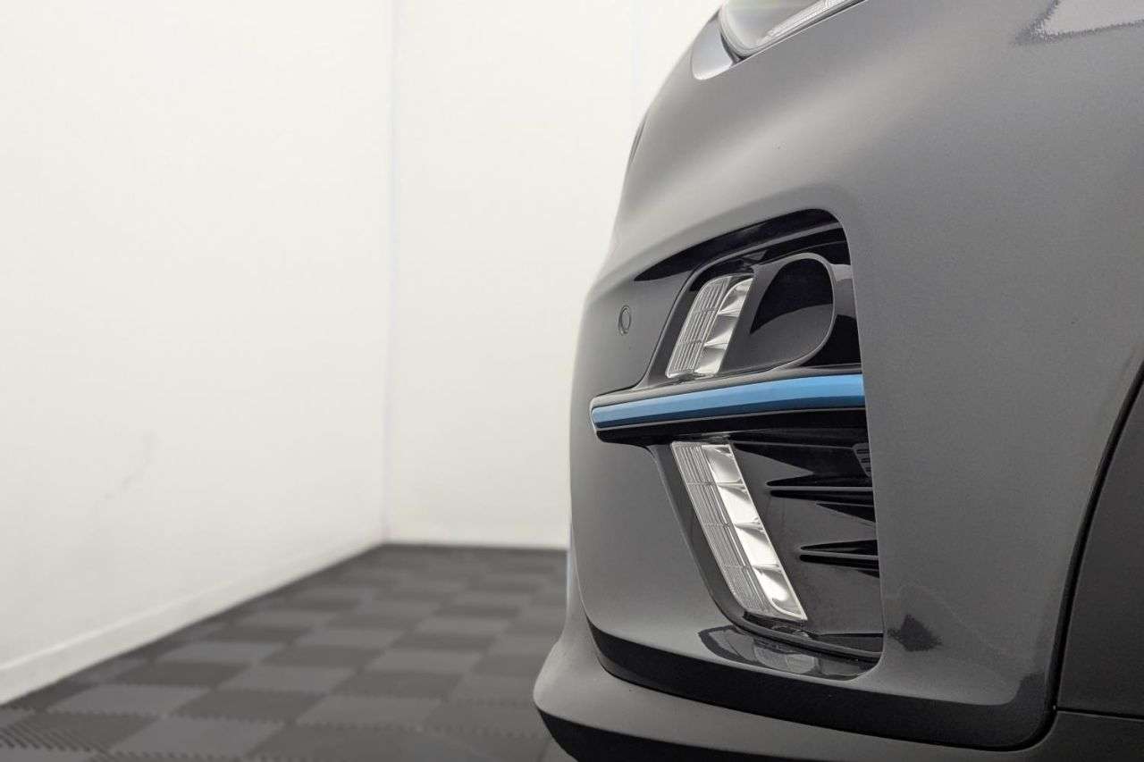 2021 KIA NIRO 2021 KIA NIRO