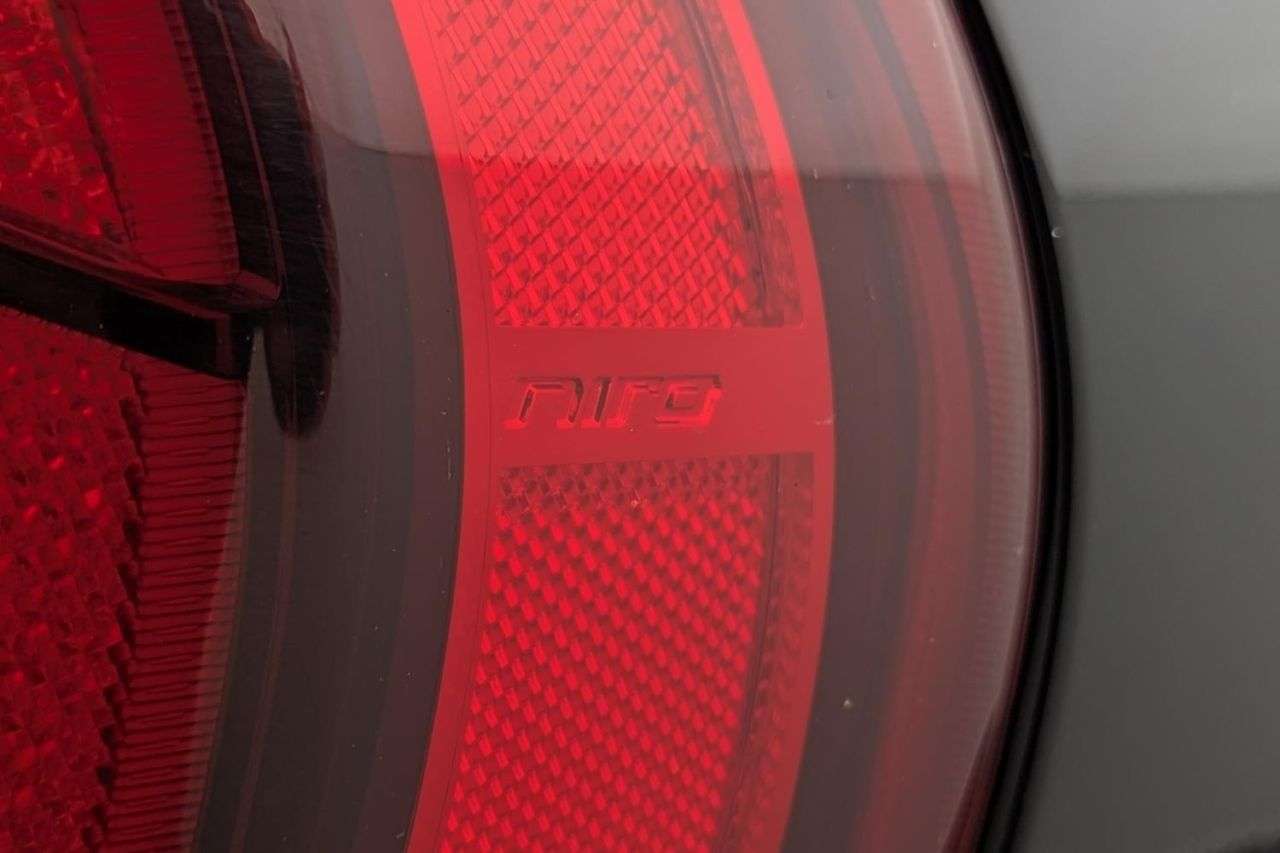 2021 KIA NIRO 2021 KIA NIRO
