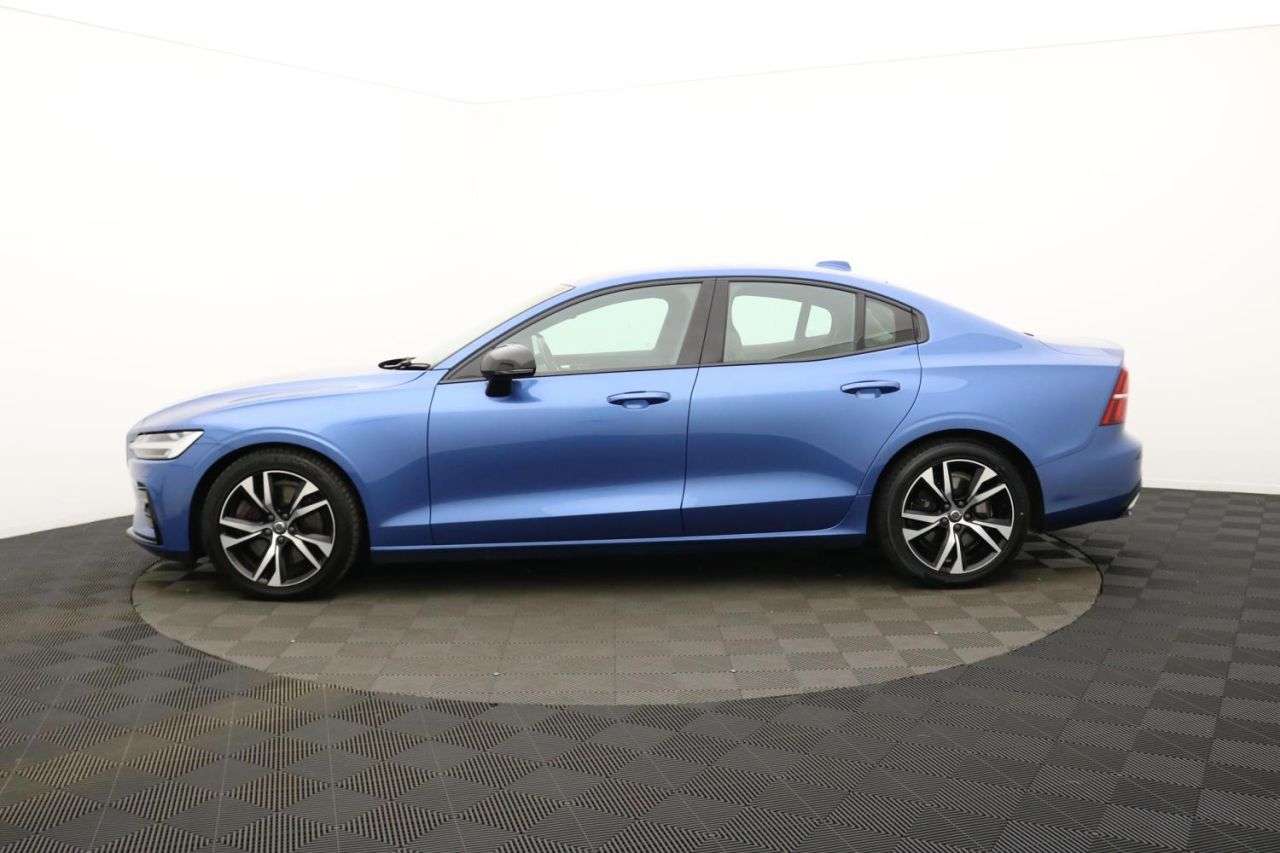 2021 VOLVO S60 2021 VOLVO S60