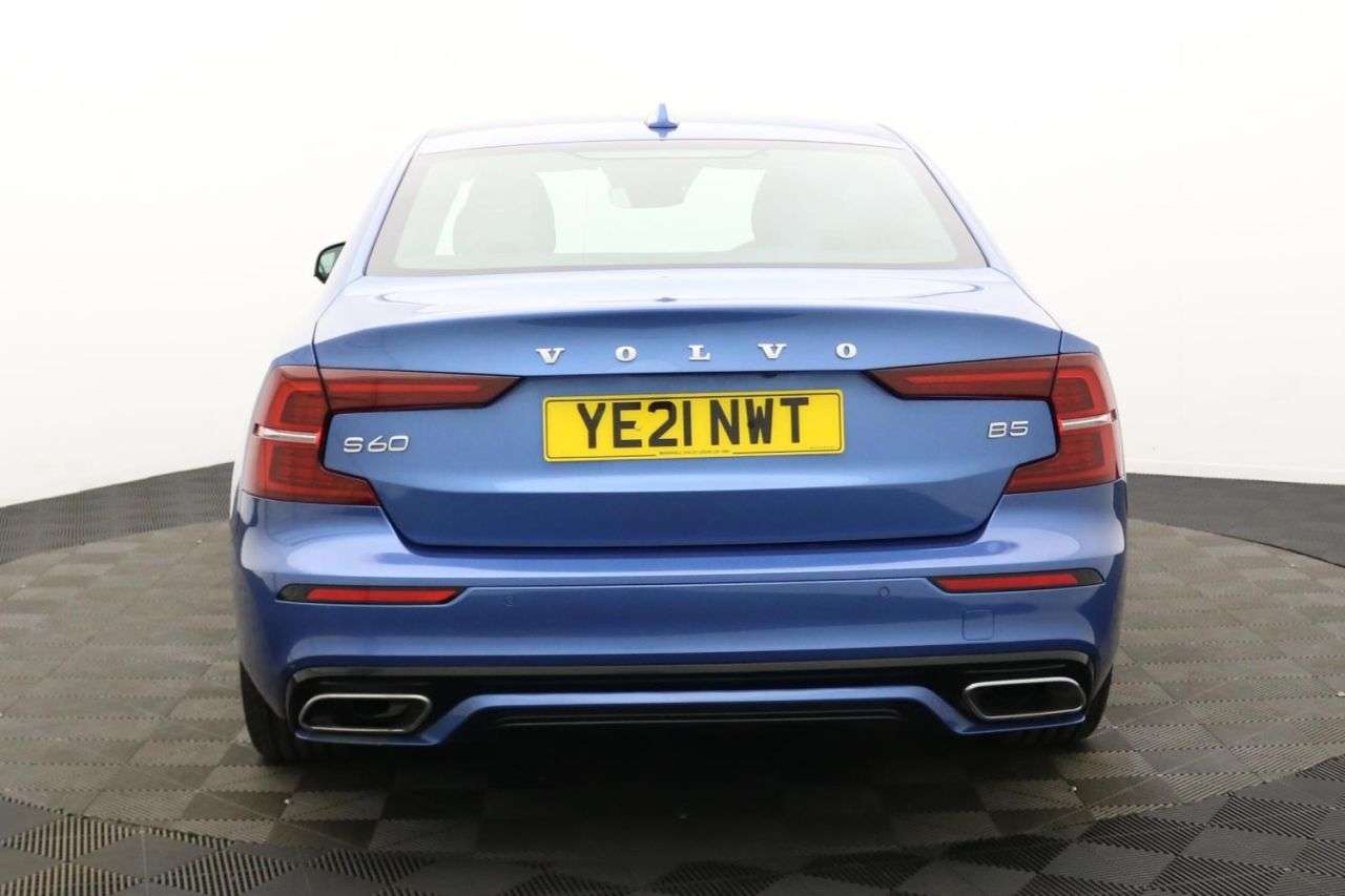 2021 VOLVO S60 2021 VOLVO S60