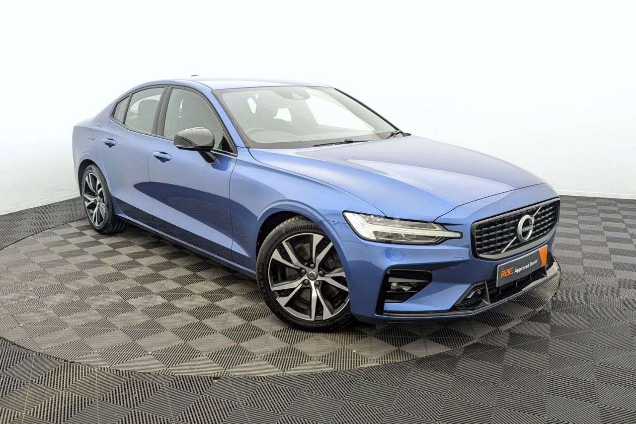 A 2021 VOLVO S60 2.0 B5 MHEV R-Design Saloon 4dr Petrol Hybrid Auto Euro 6 (s/s) (250 ps) Aw A 2021 VOLVO S60 2.0 B5 MHEV R-Design Saloon 4dr Petrol Hybrid Auto Euro 6 (s/s) (250 ps) Aw