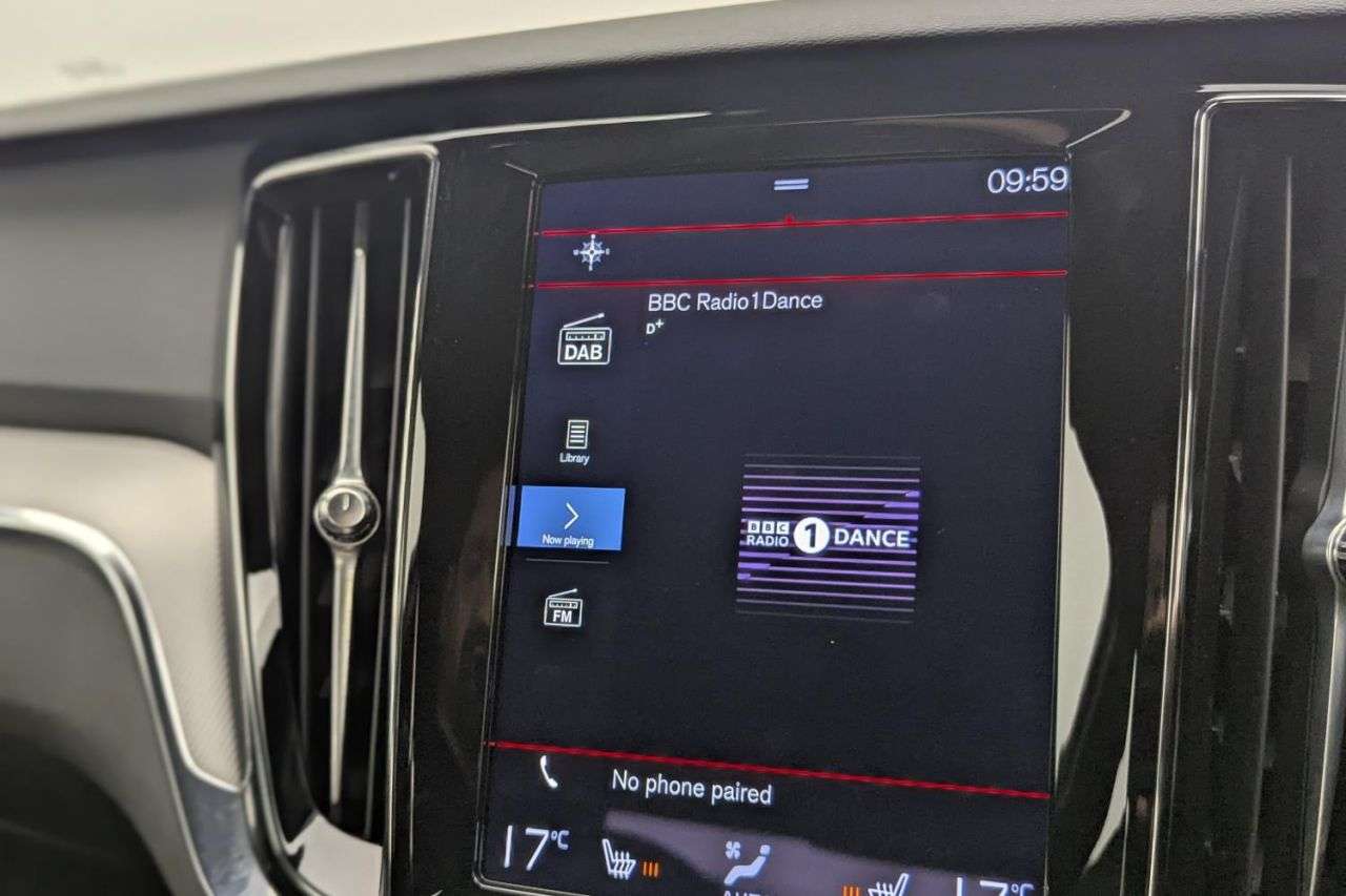 2021 VOLVO S60 2021 VOLVO S60