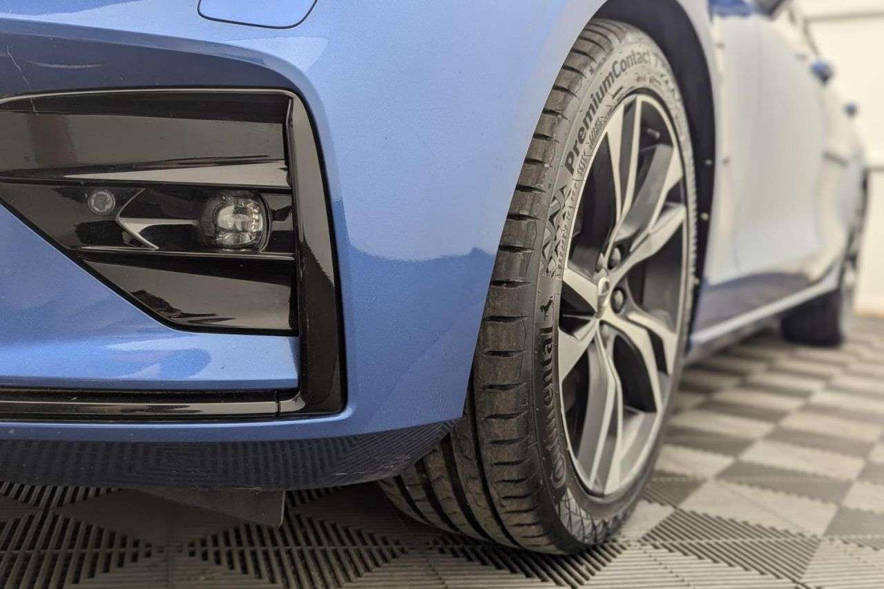 2021 VOLVO S60 2021 VOLVO S60