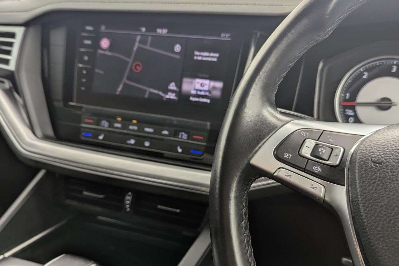2019 VOLKSWAGEN TOUAREG 2019 VOLKSWAGEN TOUAREG