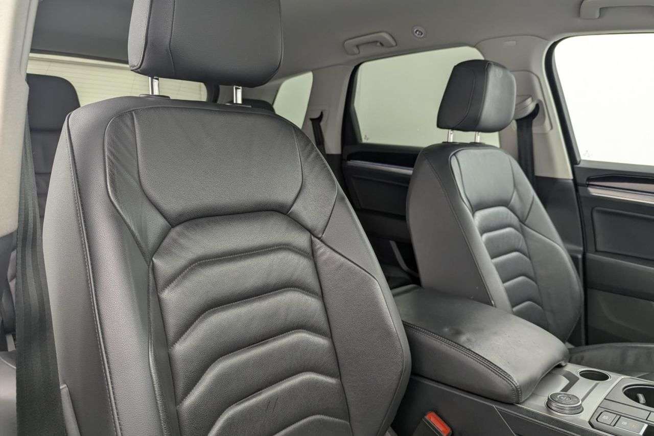 2019 VOLKSWAGEN TOUAREG 2019 VOLKSWAGEN TOUAREG