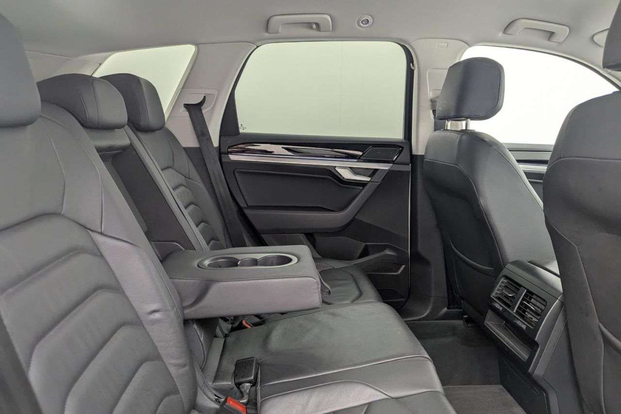 2019 VOLKSWAGEN TOUAREG 2019 VOLKSWAGEN TOUAREG