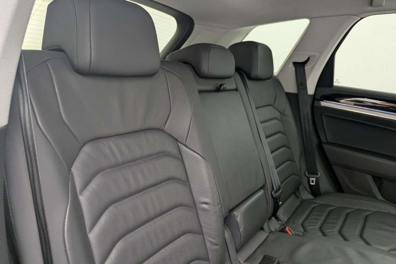 2019 VOLKSWAGEN TOUAREG 2019 VOLKSWAGEN TOUAREG