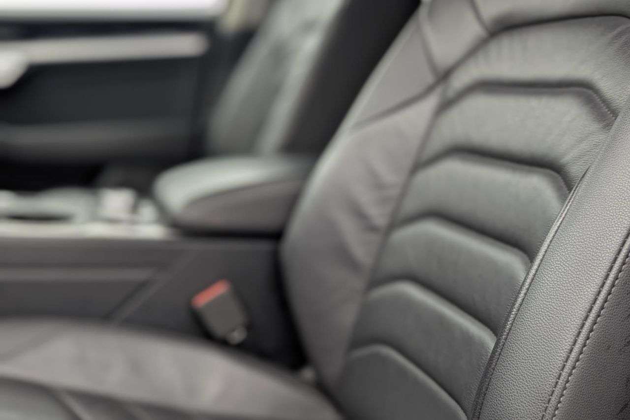 2019 VOLKSWAGEN TOUAREG 2019 VOLKSWAGEN TOUAREG