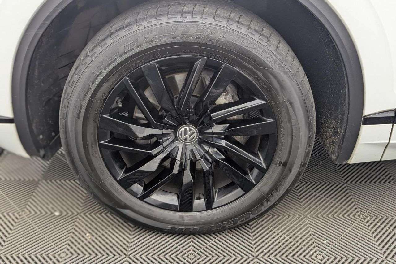 2019 VOLKSWAGEN TOUAREG 2019 VOLKSWAGEN TOUAREG