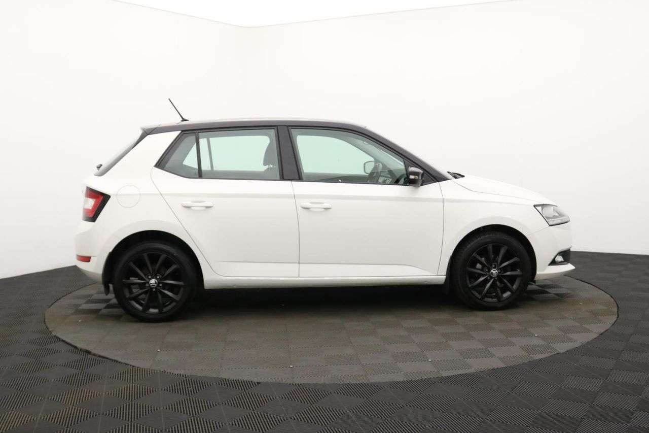A 2020 SKODA FABIA 1.0 TSI SE L Hatchback 5dr Petrol Manual Euro 6 (s/s) (95 ps) Award Winning A 2020 SKODA FABIA 1.0 TSI SE L Hatchback 5dr Petrol Manual Euro 6 (s/s) (95 ps) Award Winning