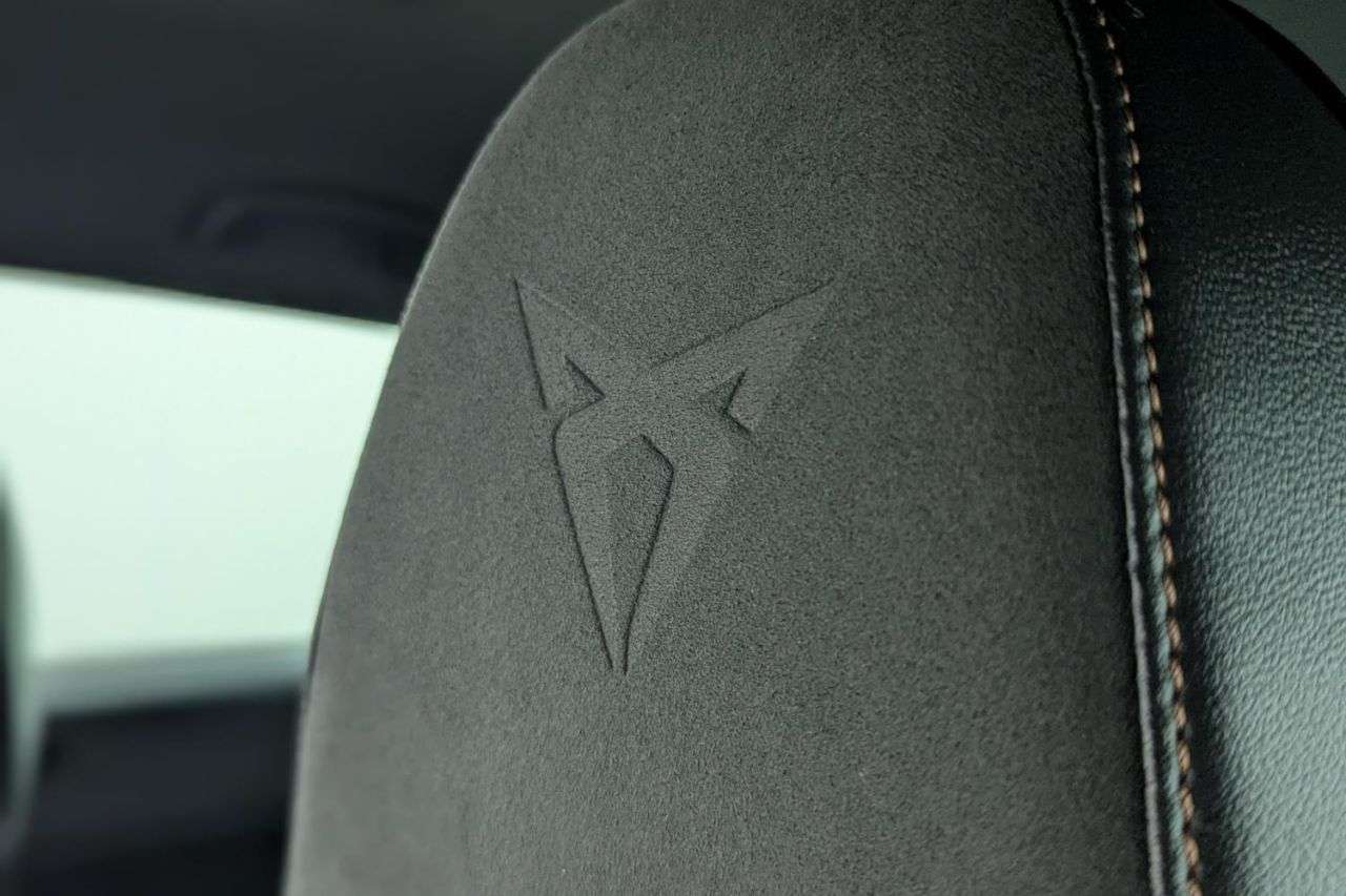 2022 CUPRA ATECA 2022 CUPRA ATECA