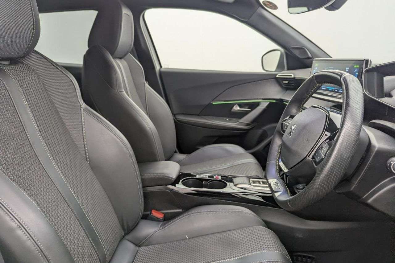 A 2023 PEUGEOT E-2008 50kWh GT SUV 5dr Electric Auto (7kW Charger) (136 ps) Award Winning 5 Star A 2023 PEUGEOT E-2008 50kWh GT SUV 5dr Electric Auto (7kW Charger) (136 ps) Award Winning 5 Star