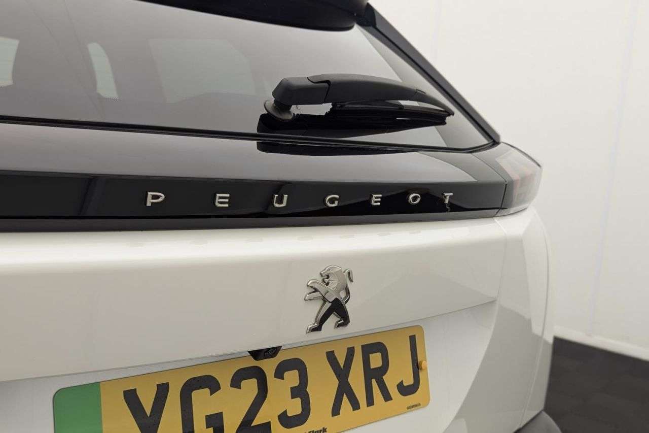 2023 PEUGEOT E-2008 2023 PEUGEOT E-2008