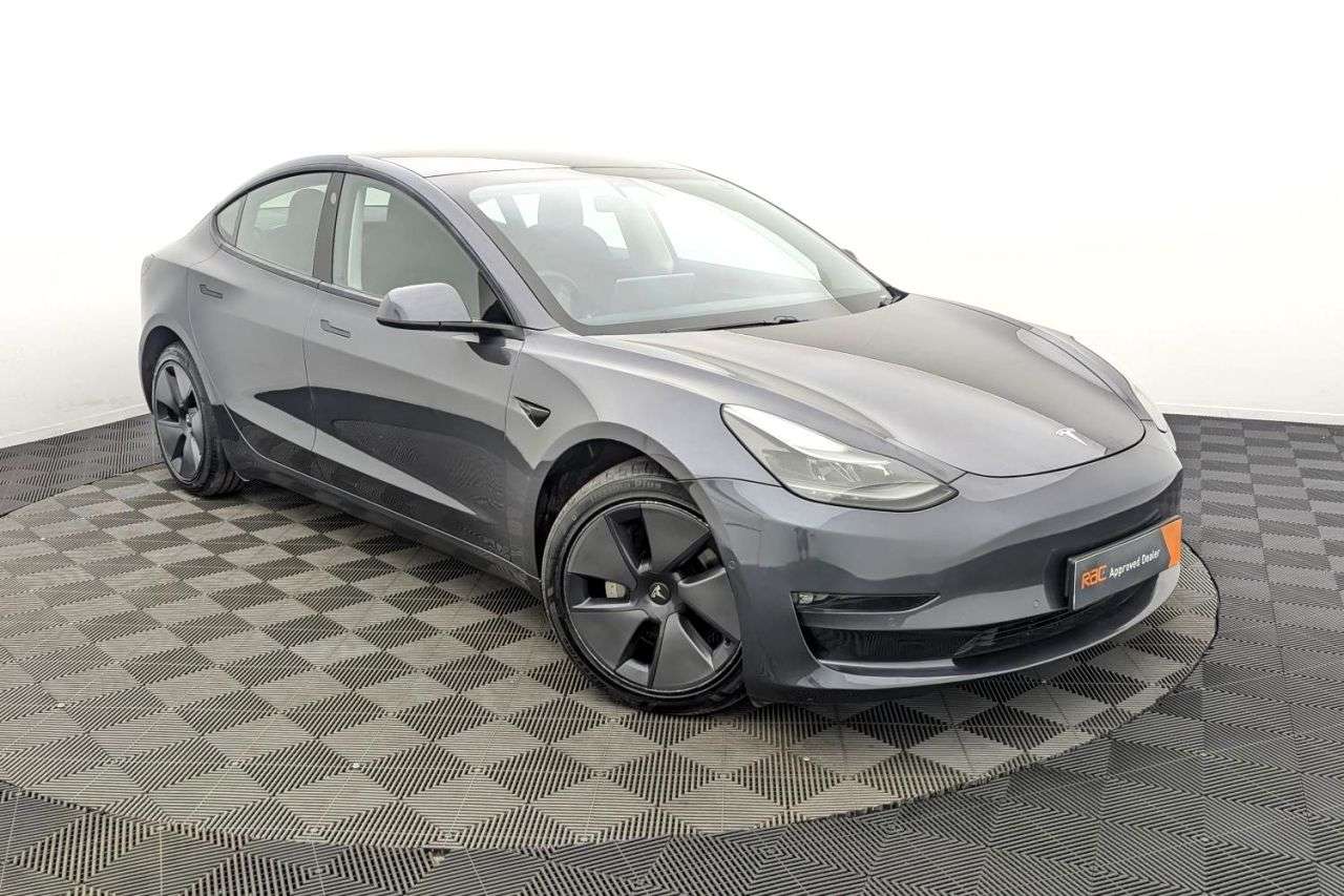 A 2021 TESLA MODEL 3 (Dual Motor) Long Range Saloon 4dr Electric Auto 4WDE (346 ps) Award Winnin A 2021 TESLA MODEL 3 (Dual Motor) Long Range Saloon 4dr Electric Auto 4WDE (346 ps) Award Winnin