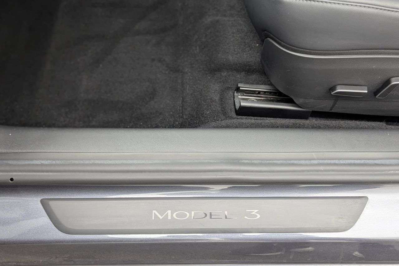 2021 TESLA MODEL 3 2021 TESLA MODEL 3