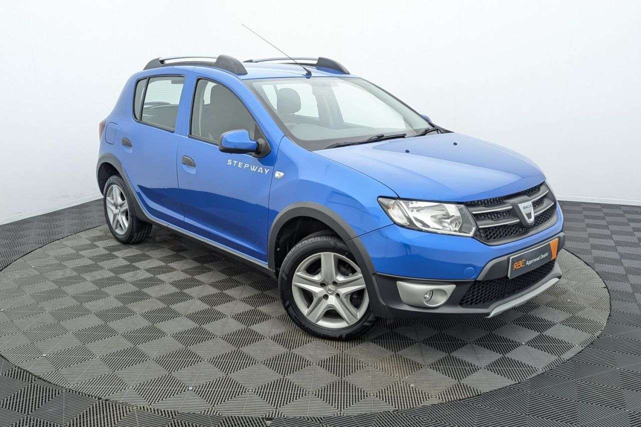 A 2015 DACIA SANDERO STEPWAY 1.5 dCi Laureate Hatchback 5dr Diesel Manual Euro 6 (s/s) (90 ps) Award Win A 2015 DACIA SANDERO STEPWAY 1.5 dCi Laureate Hatchback 5dr Diesel Manual Euro 6 (s/s) (90 ps) Award Win