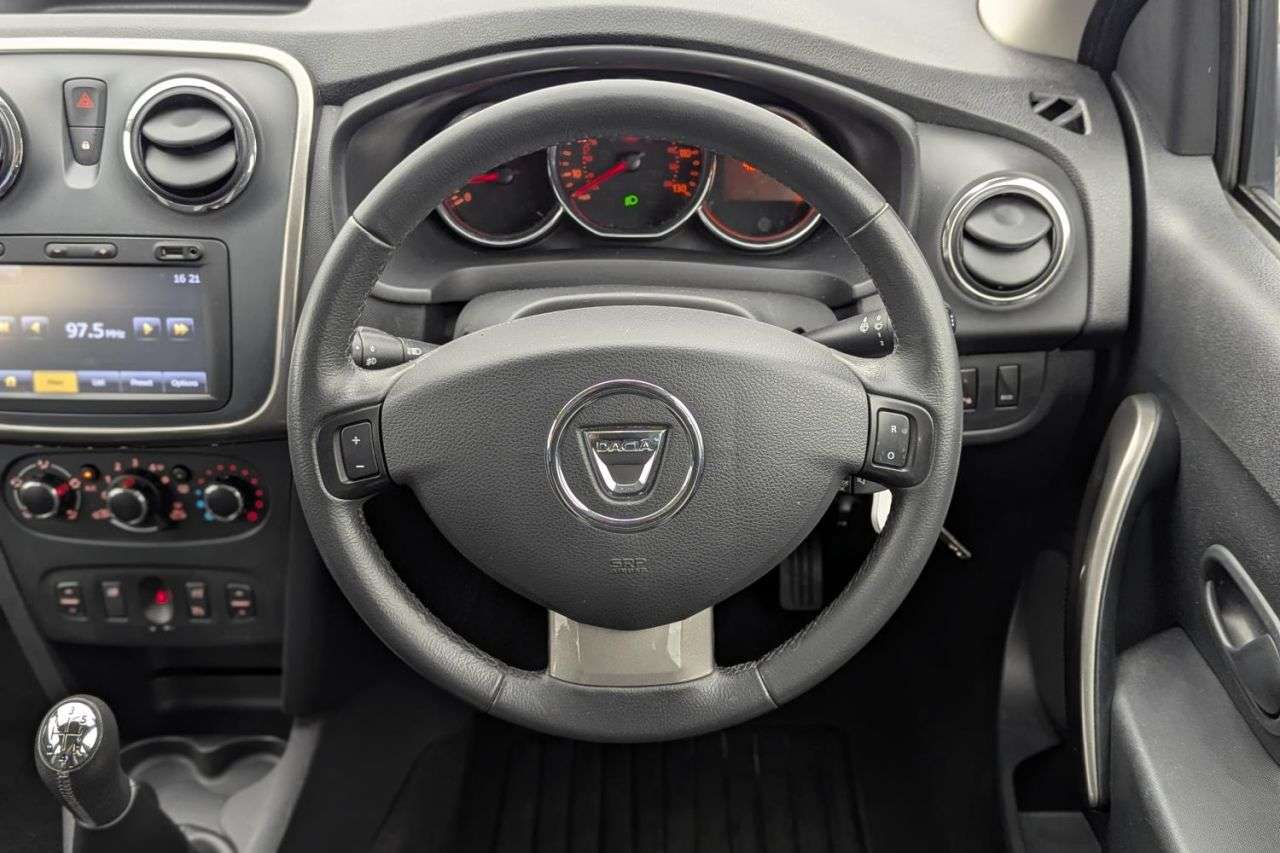 2015 DACIA SANDERO STEPWAY 2015 DACIA SANDERO STEPWAY