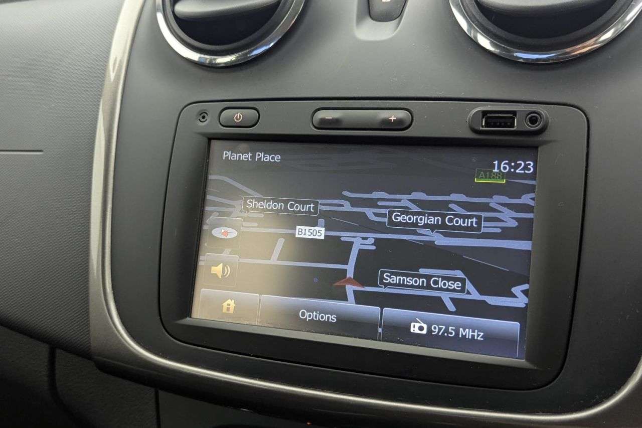 2015 DACIA SANDERO STEPWAY 2015 DACIA SANDERO STEPWAY