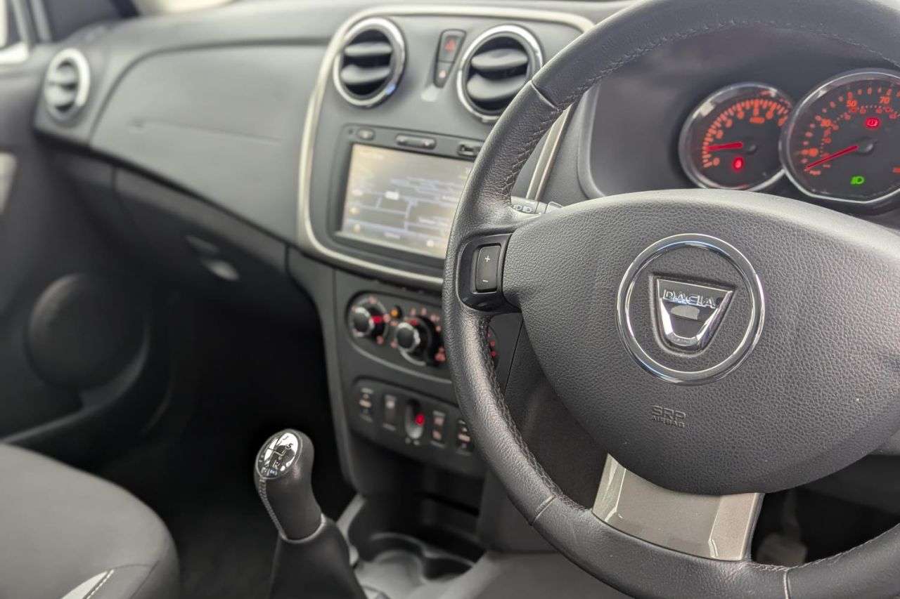 2015 DACIA SANDERO STEPWAY 2015 DACIA SANDERO STEPWAY