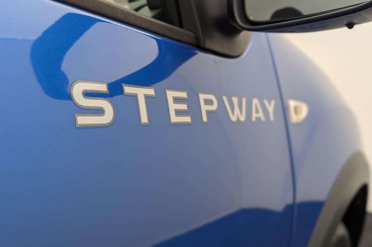 2015 DACIA SANDERO STEPWAY 2015 DACIA SANDERO STEPWAY