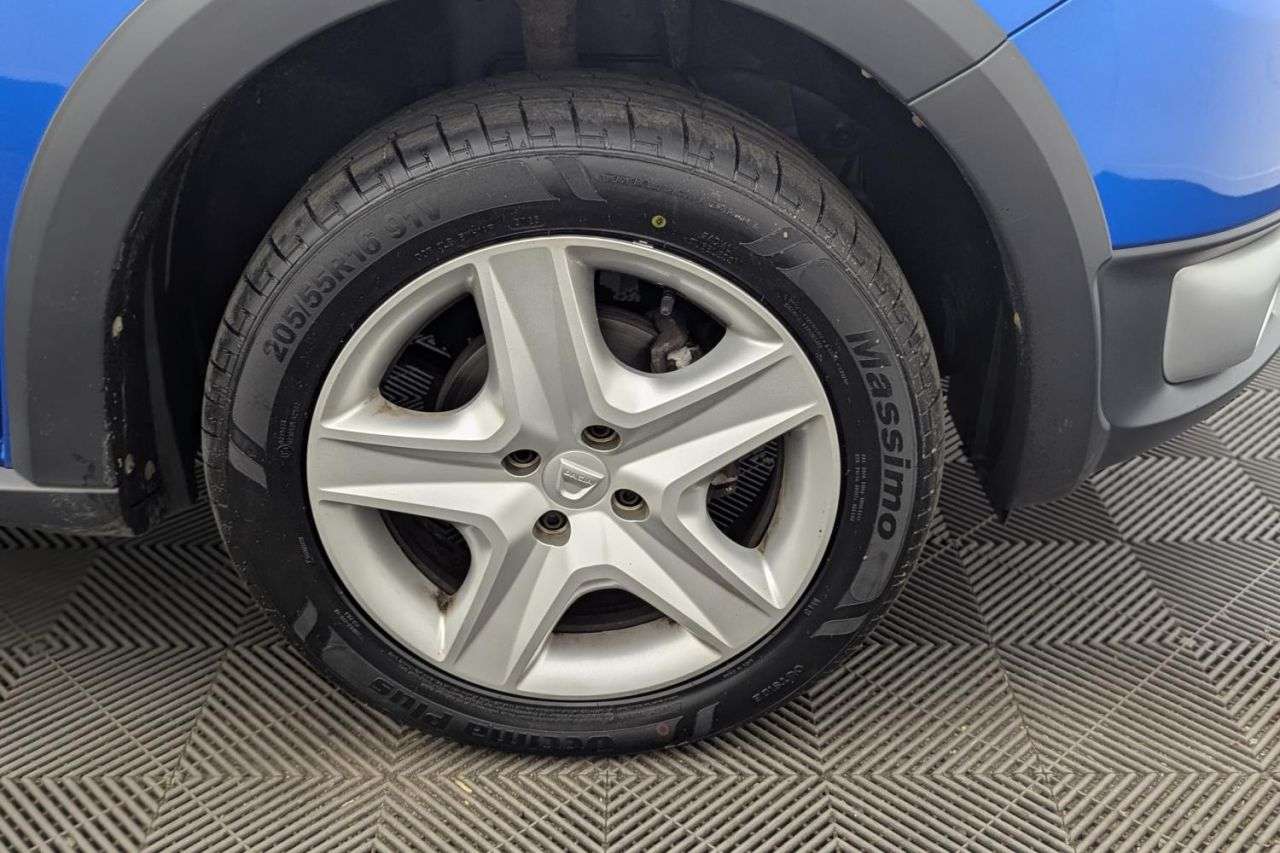 2015 DACIA SANDERO STEPWAY 2015 DACIA SANDERO STEPWAY