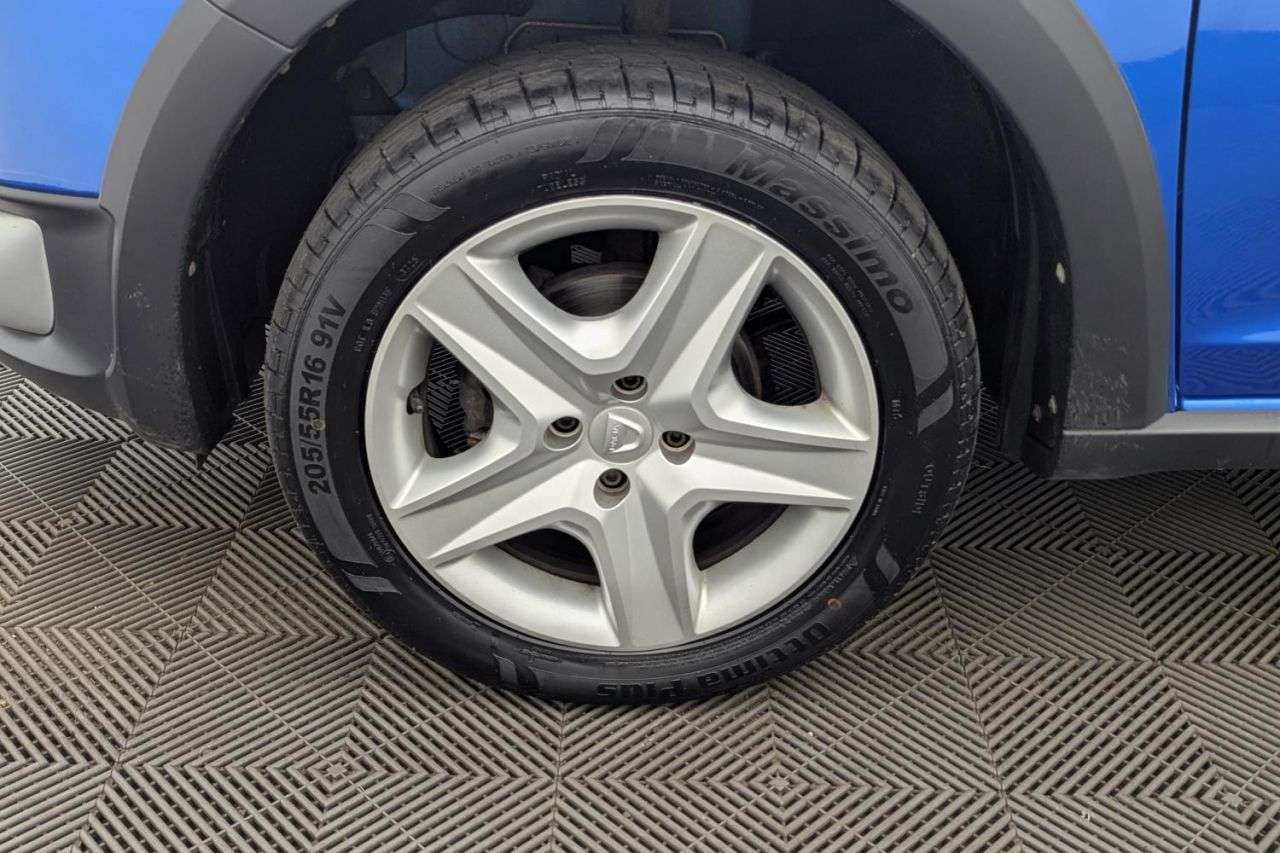 2015 DACIA SANDERO STEPWAY 2015 DACIA SANDERO STEPWAY