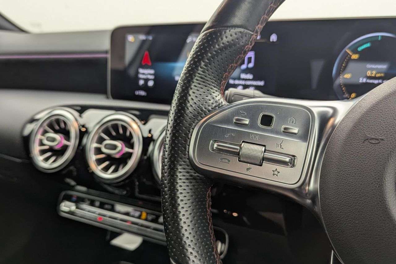 2019 MERCEDES-BENZ A CLASS 2019 MERCEDES-BENZ A CLASS