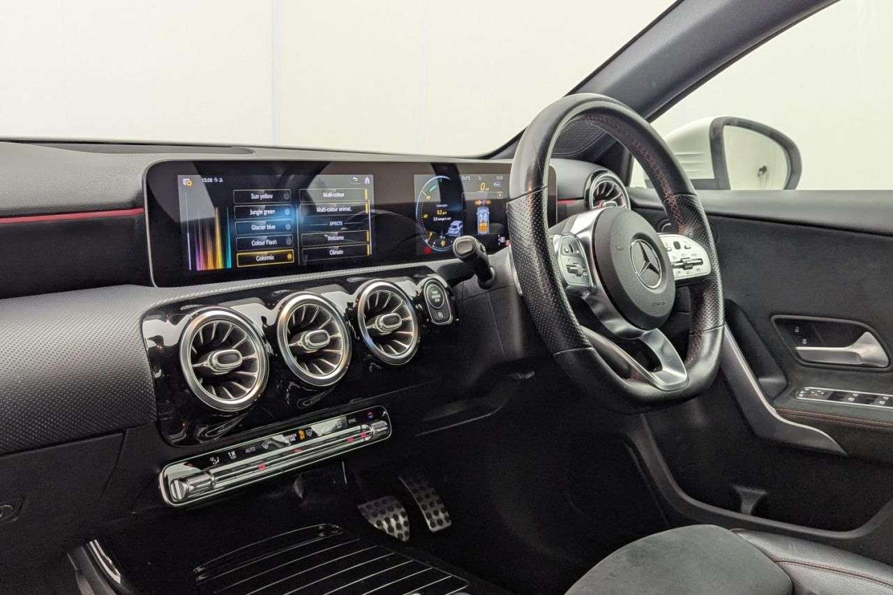 2019 MERCEDES-BENZ A CLASS 2019 MERCEDES-BENZ A CLASS