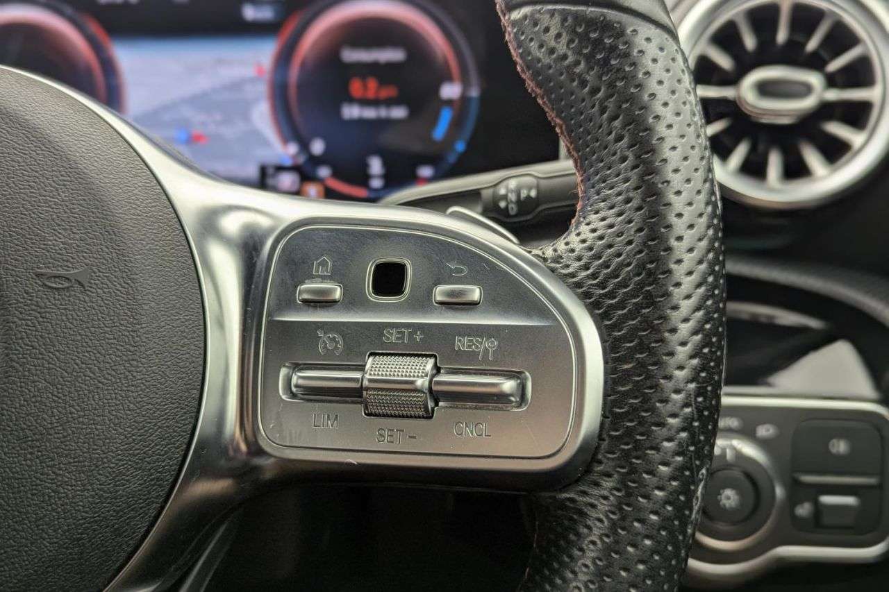 2019 MERCEDES-BENZ A CLASS 2019 MERCEDES-BENZ A CLASS