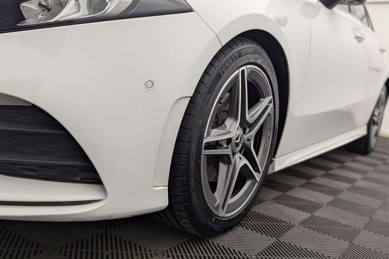 2019 MERCEDES-BENZ A CLASS 2019 MERCEDES-BENZ A CLASS