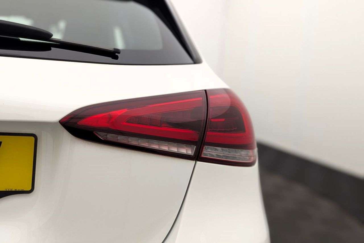 2019 MERCEDES-BENZ A CLASS 2019 MERCEDES-BENZ A CLASS
