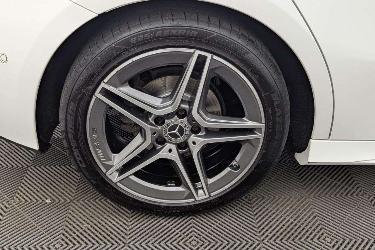 2019 MERCEDES-BENZ A CLASS 2019 MERCEDES-BENZ A CLASS