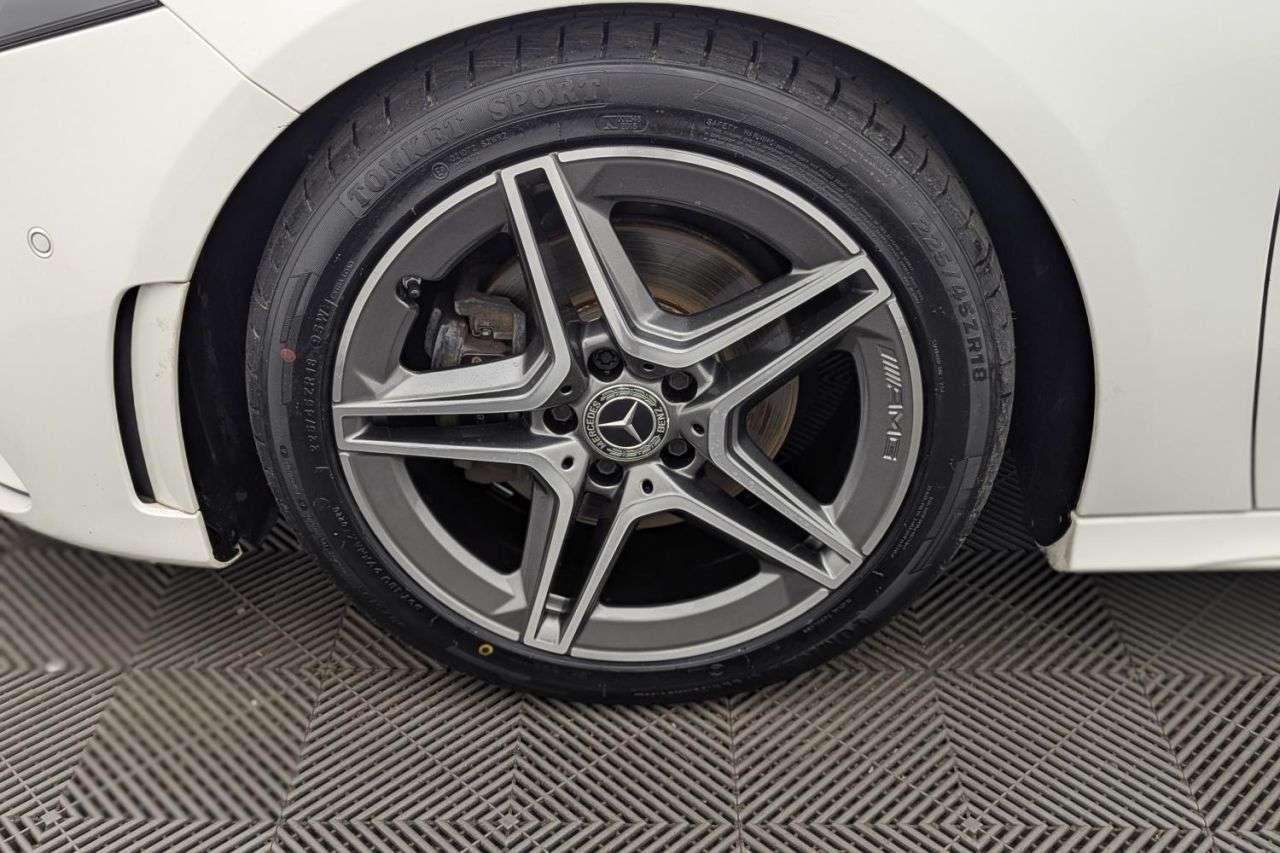 2019 MERCEDES-BENZ A CLASS 2019 MERCEDES-BENZ A CLASS