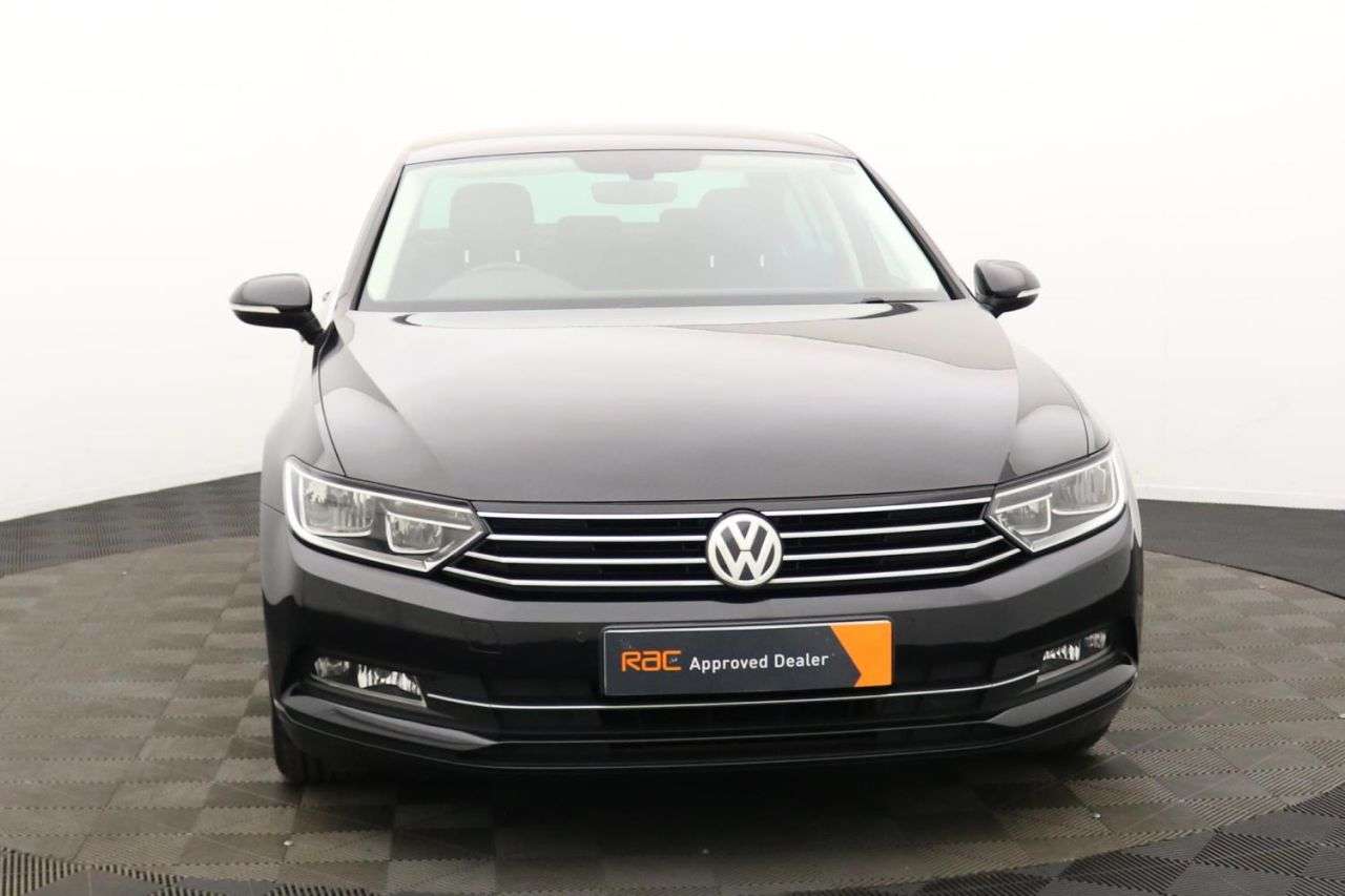 2018 VOLKSWAGEN PASSAT 2018 VOLKSWAGEN PASSAT