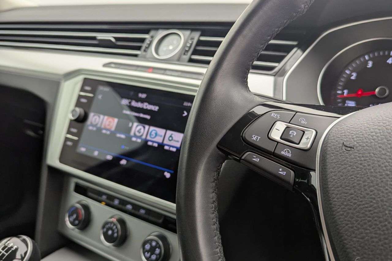 2018 VOLKSWAGEN PASSAT 2018 VOLKSWAGEN PASSAT