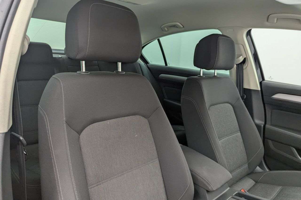 2018 VOLKSWAGEN PASSAT 2018 VOLKSWAGEN PASSAT