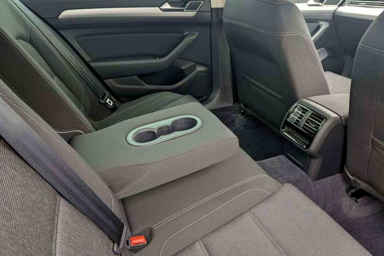 2018 VOLKSWAGEN PASSAT 2018 VOLKSWAGEN PASSAT