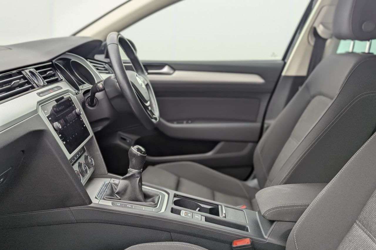 2018 VOLKSWAGEN PASSAT 2018 VOLKSWAGEN PASSAT