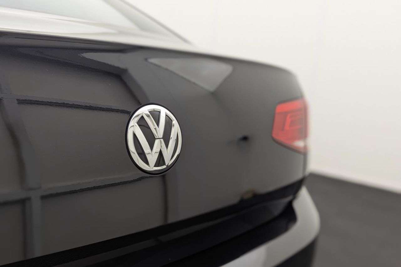 2018 VOLKSWAGEN PASSAT 2018 VOLKSWAGEN PASSAT