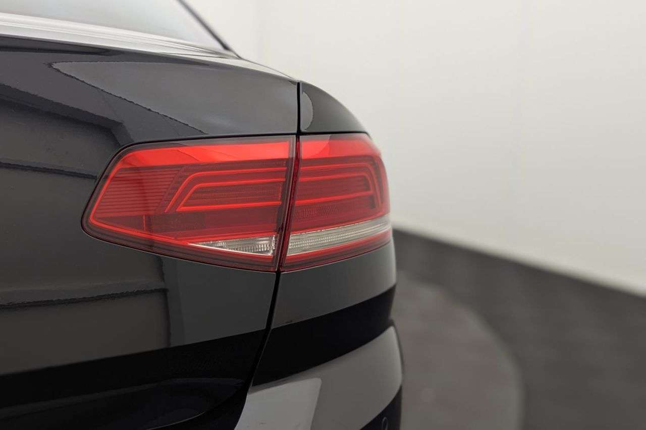 2018 VOLKSWAGEN PASSAT 2018 VOLKSWAGEN PASSAT