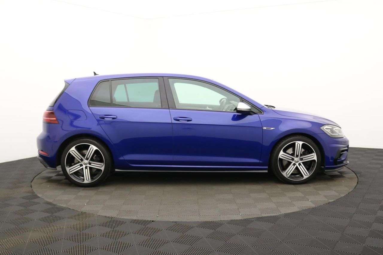 A 2018 VOLKSWAGEN GOLF 2.0 TSI R Hatchback 5dr Petrol DSG 4Motion Euro 6 (s/s) (310 ps) Award Winn A 2018 VOLKSWAGEN GOLF 2.0 TSI R Hatchback 5dr Petrol DSG 4Motion Euro 6 (s/s) (310 ps) Award Winn