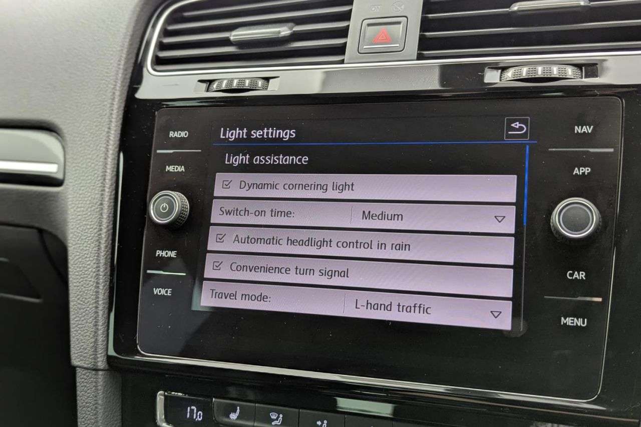 2018 VOLKSWAGEN GOLF 2018 VOLKSWAGEN GOLF